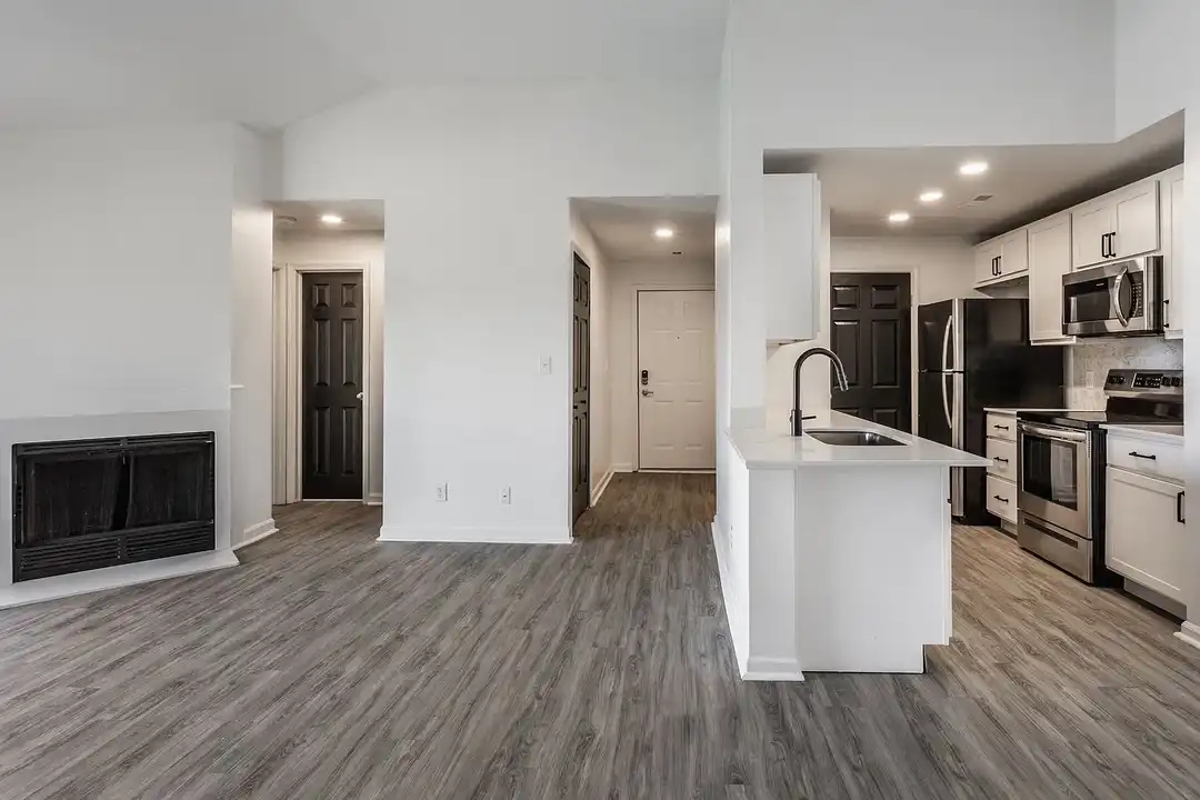 Sundance Apartments - View 3