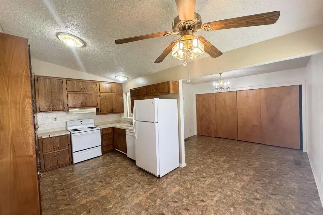 1311 Christine Rd - View 4