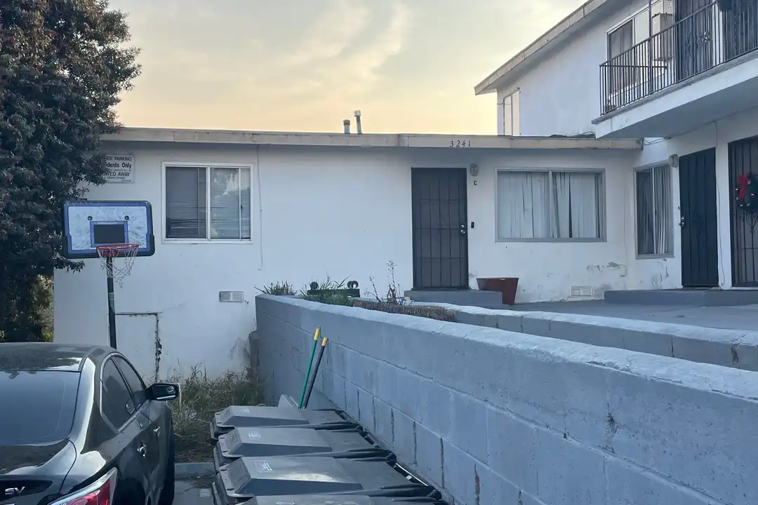 Apartment in San Diego, Logan Heights, Barrio Logan - View 3