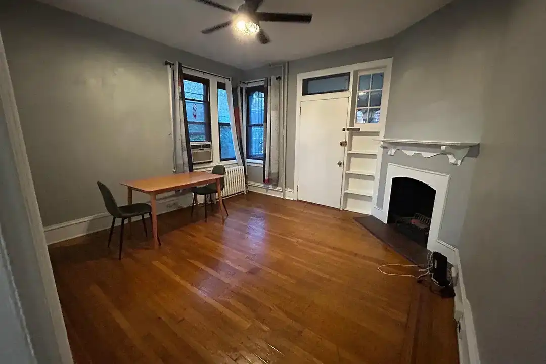 3310 Hamilton St unit 3308 Unit 4 - View 2