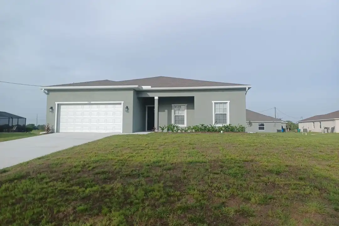1740 NW 9th Terrace - View 2
