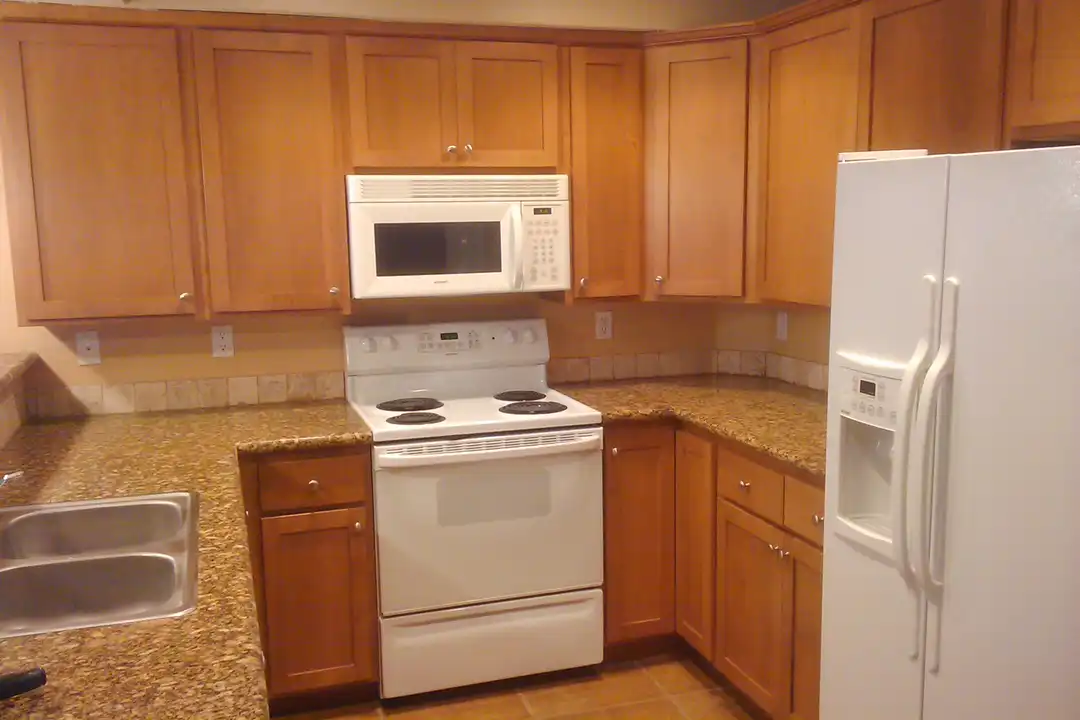 9090 Ravenna Ave NE unit 101 – pohled 3