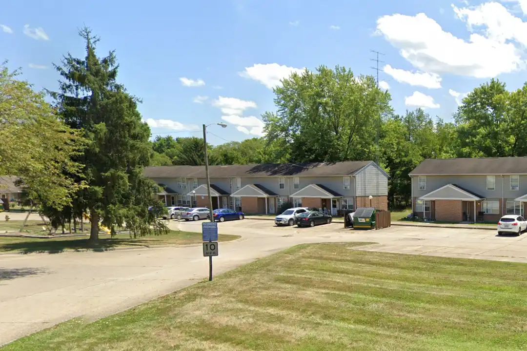 710 Pennsylvania Ave – photo 1 of 6