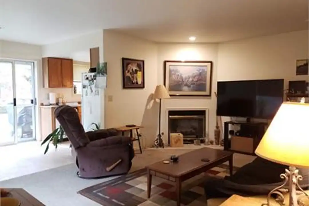 2114 Michigan St unit 2116 - View 3