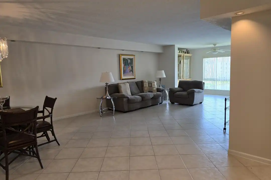 12547 Imperial Isle Dr #304 - More