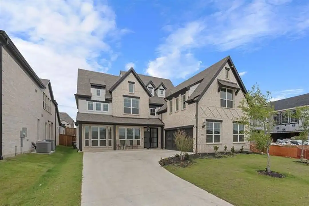2704 Warm Spgs Ln - View 2