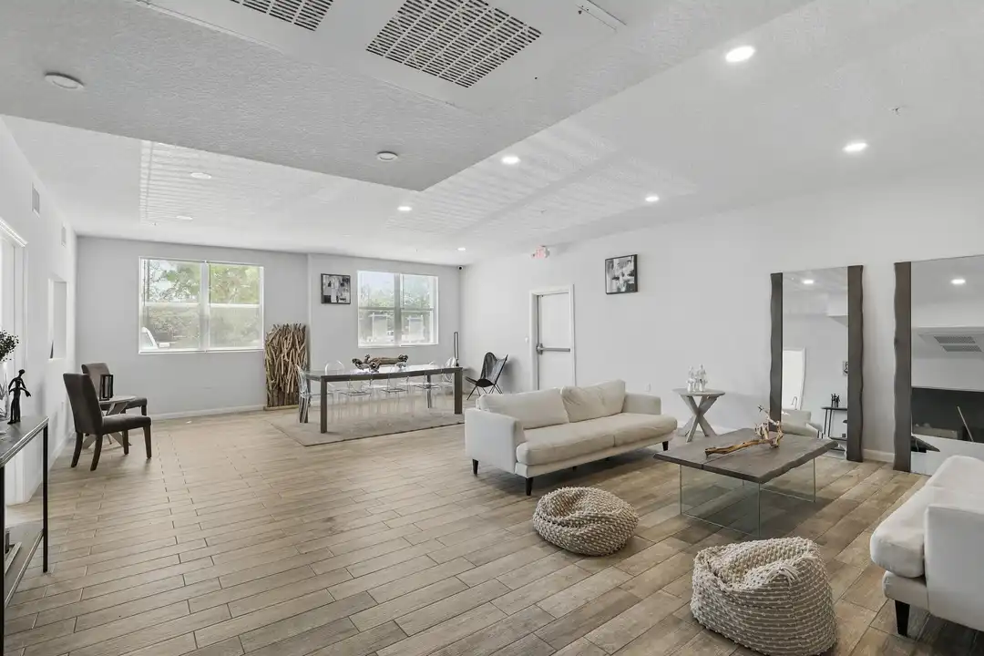 820 Isaacville Dr unit 201 - Vaade 5
