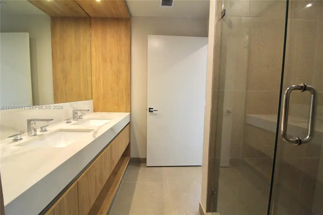 11 NE 6th St unit 2114 – pohled 5