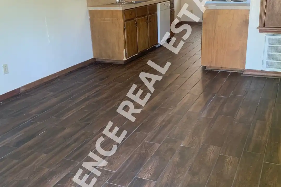 1006 Sybil Dr - View 2