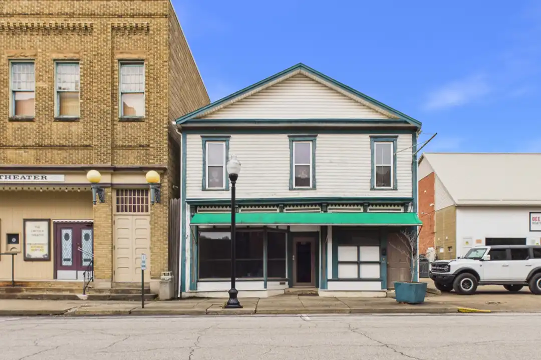 248 Main St – photo 1 of 14