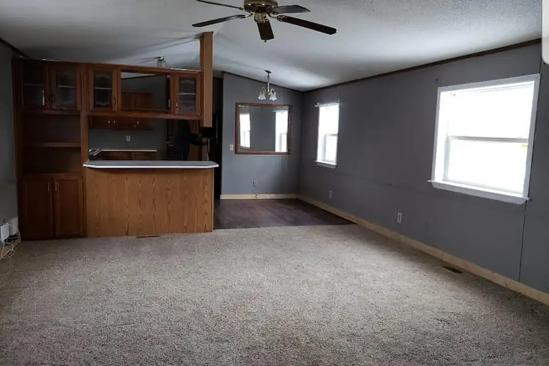 House in Wheeling - View 5