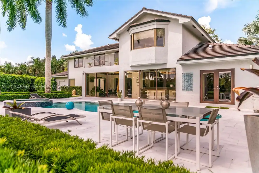 4242 SW 107th Way - View 5