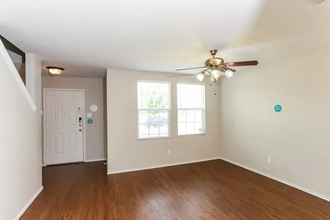 House in Burleson - View 5