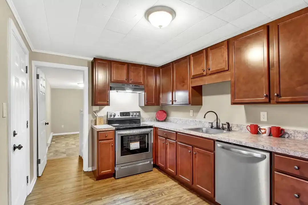129 S Front St - View 6