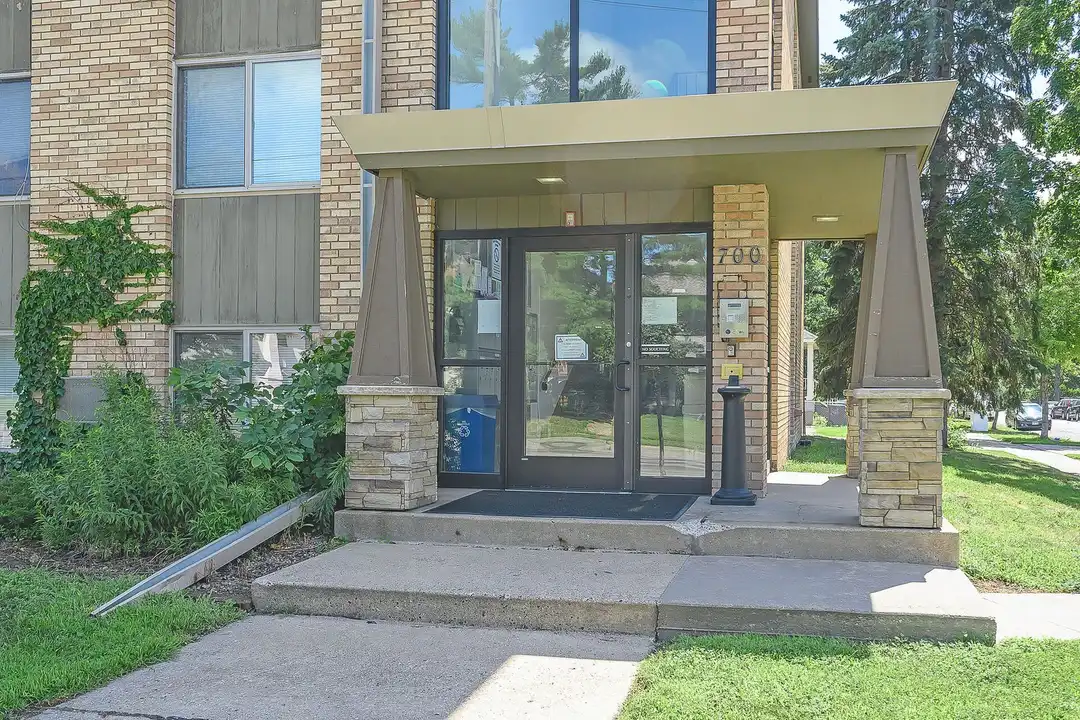 1000 SE 8th St unit 700-18 – pohled 4