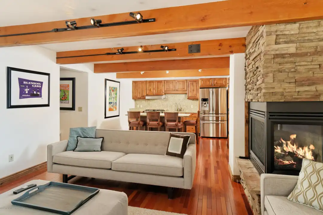 630 E Cooper Ave #1 - View 3