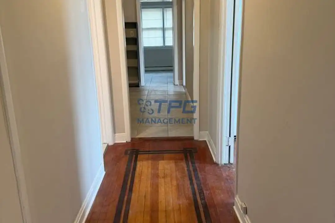 16 Summit Ave - View 5