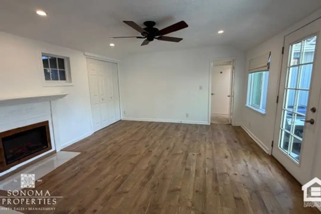 18109 Barrett Ave unit 2 - More