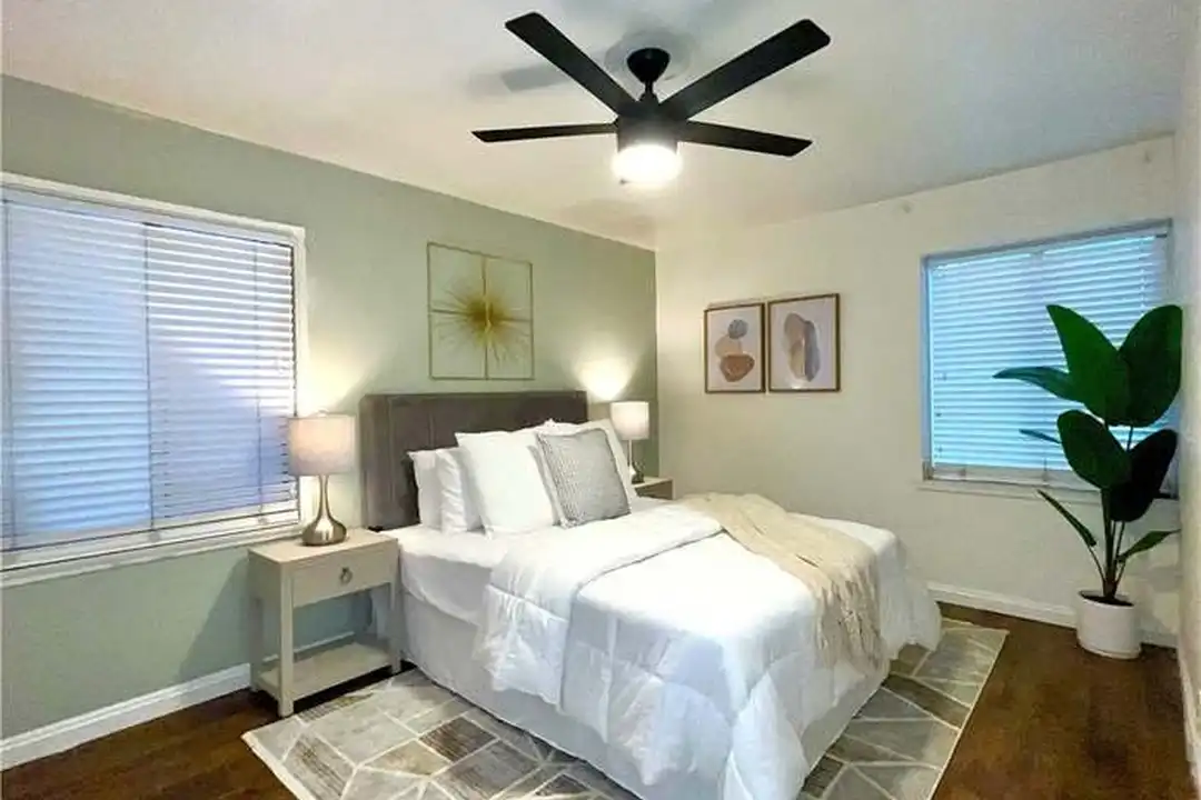 House in Buena Park - More