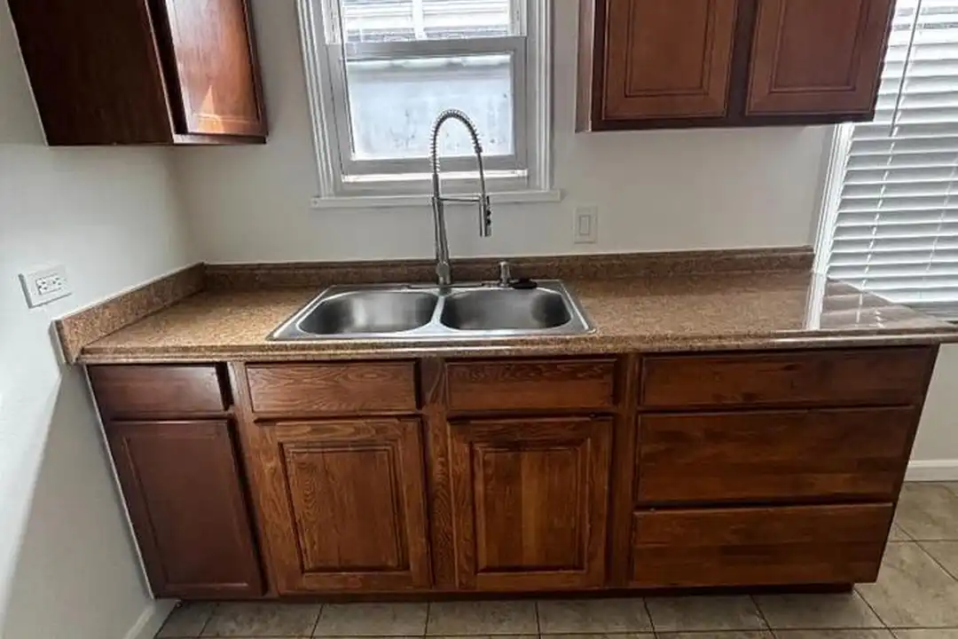 4911 Clay St – pohled 5