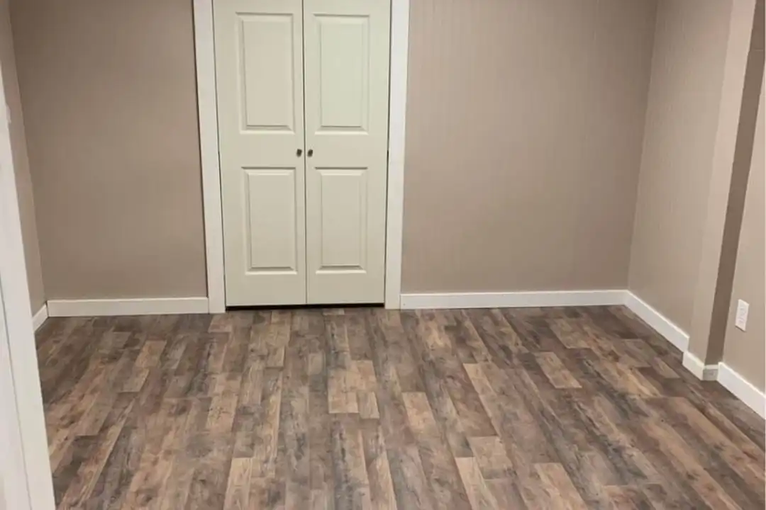818 Highland Ave unit C - View 5