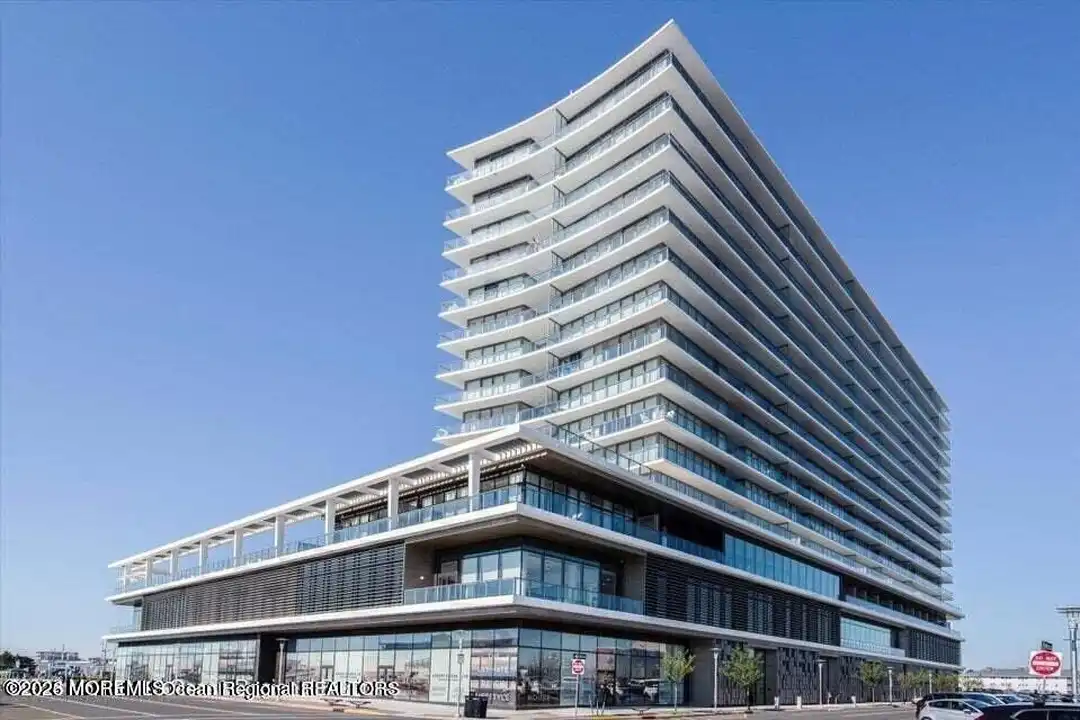 1101 Ocean Ave N #1510 - View 2