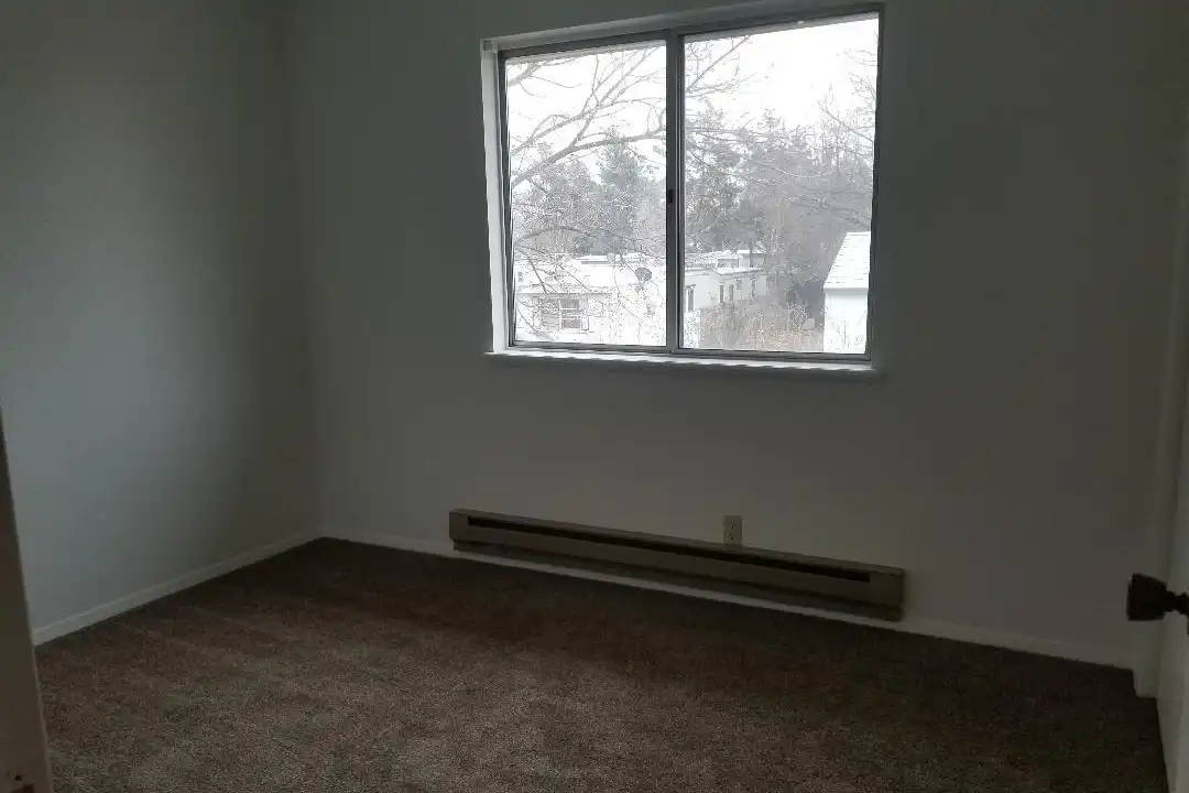 6738 W Westwood Ln - View 5