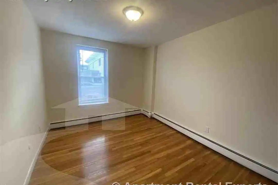 180 N Beacon St unit 3 - View 2