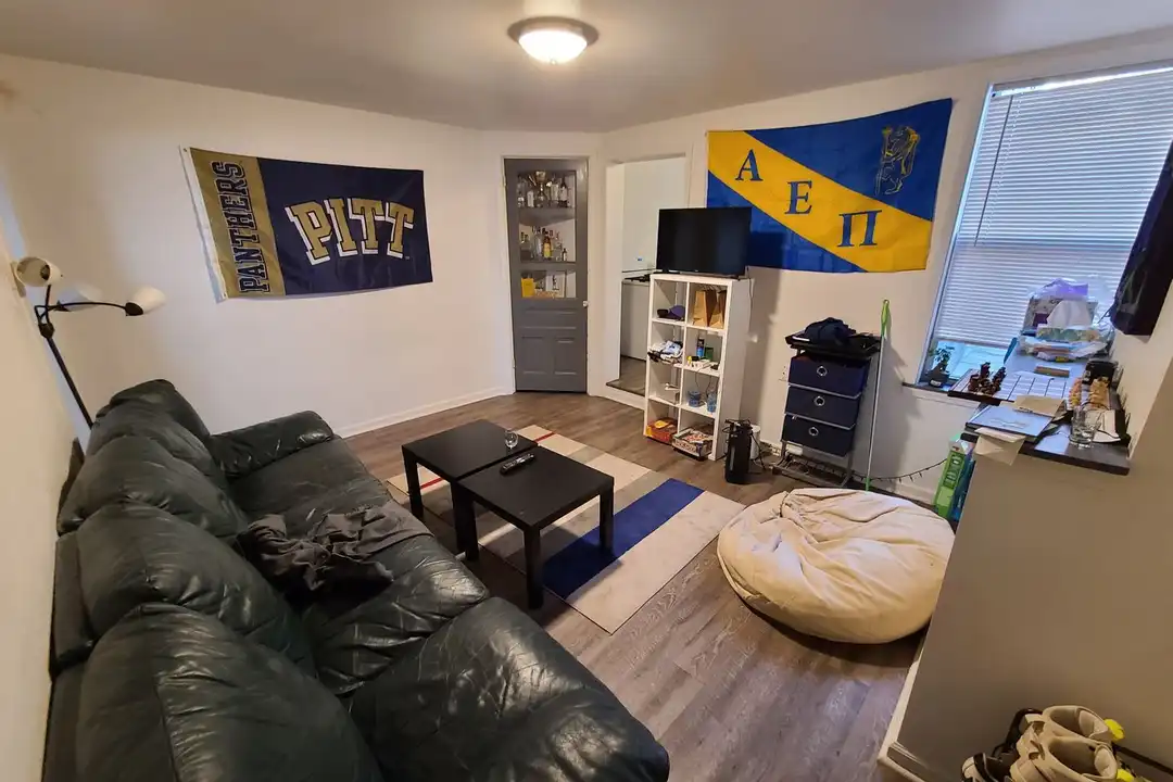 311 Lawn St - View 4