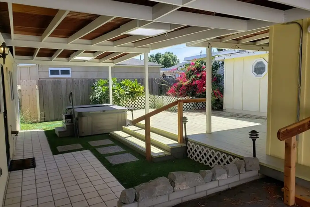 4490 Pomona Ave unit b + garage - View 3