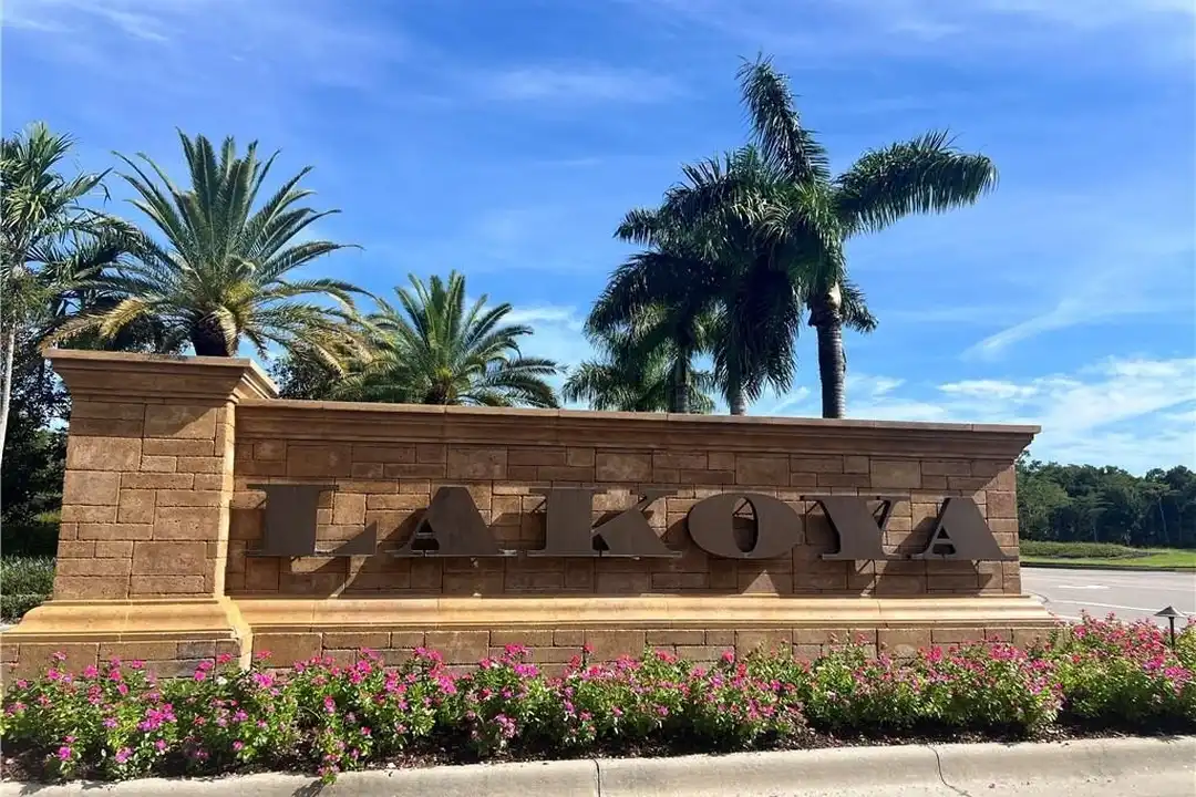 6574 Amarone Ln - View 3