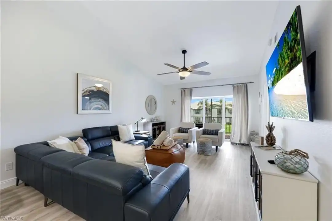 824 Tanbark Dr #204 - View 2