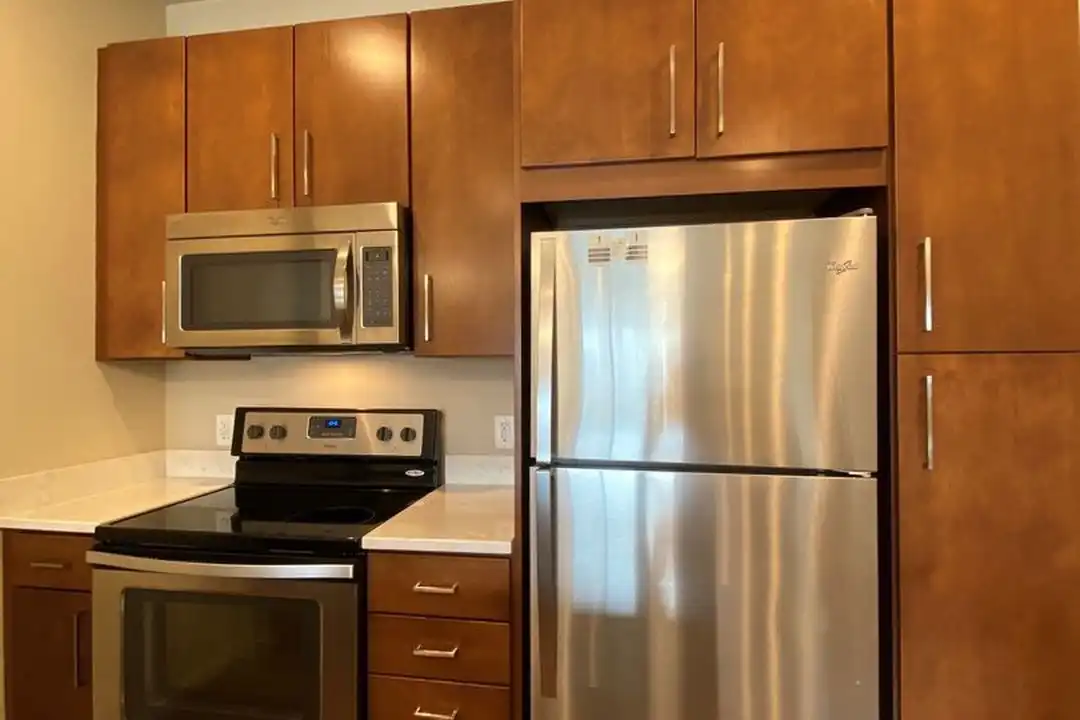 2100 Douglas St unit 469 - View 3