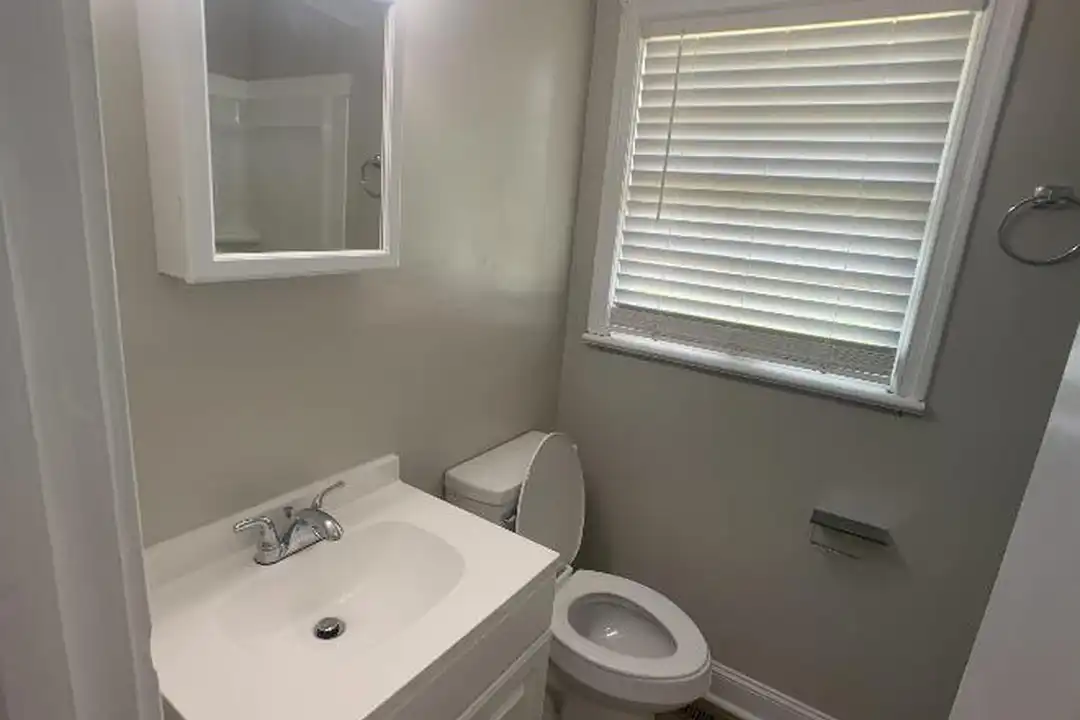 1714 McHenry Ave - View 5
