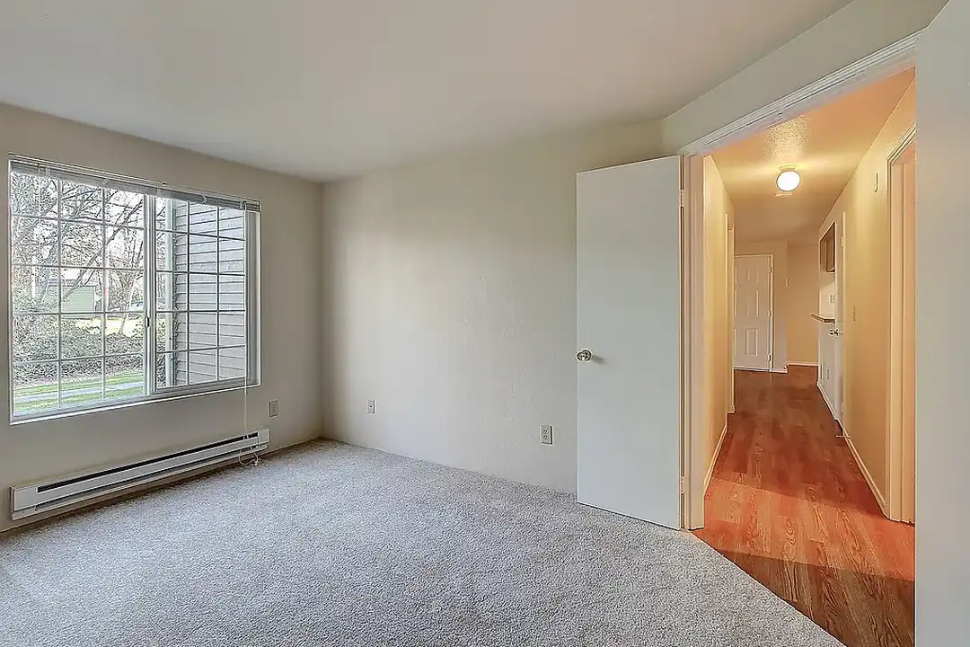Bothell Ridge - 19928 Bothell Everett Hwy - Bothell, WA | Rent.