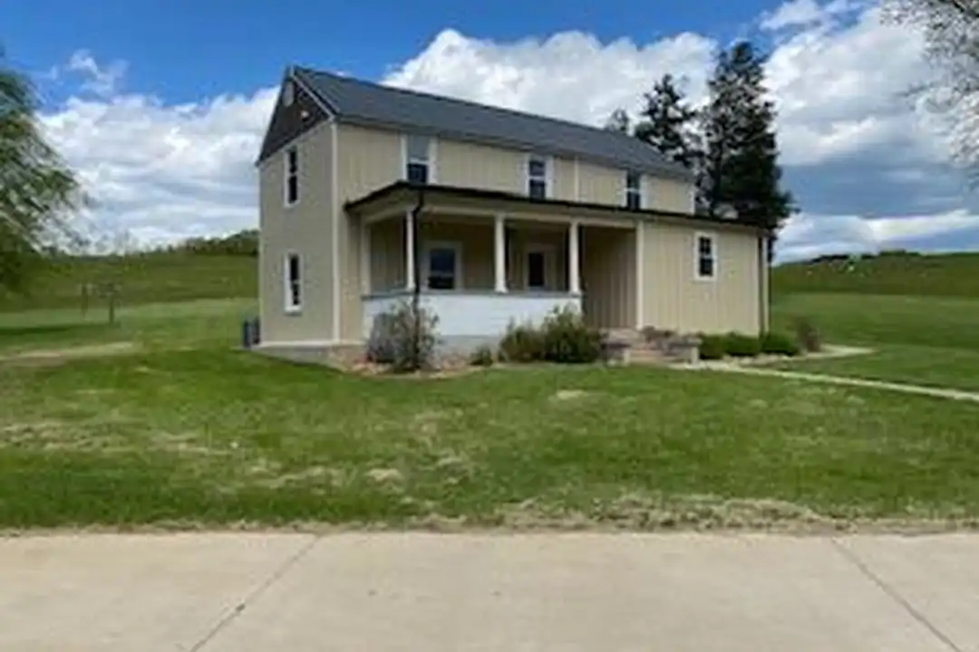 1206 Dans Rd – photo 1 of 25