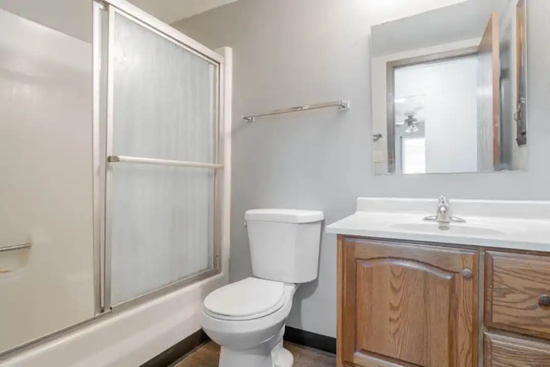 3419 Kingswood Pl - View 5
