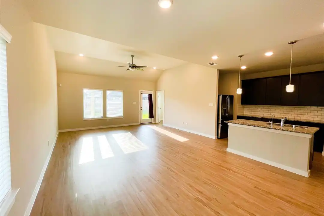 8623 Oceanmist Cv Dr - View 2