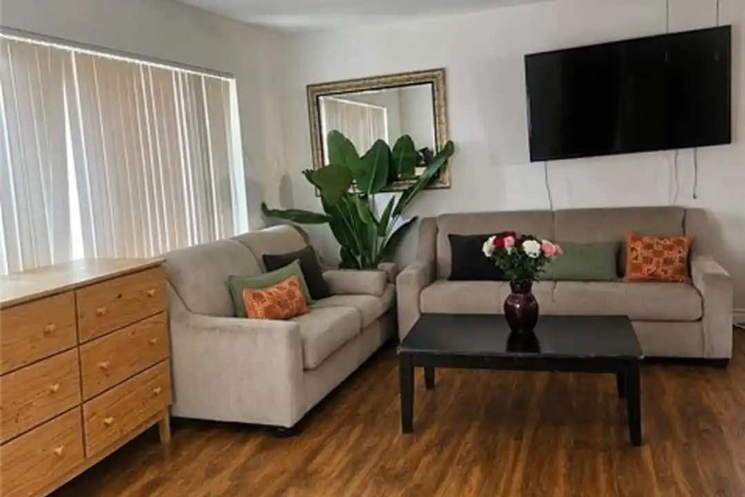2546 E Park Ln unit C - View 5