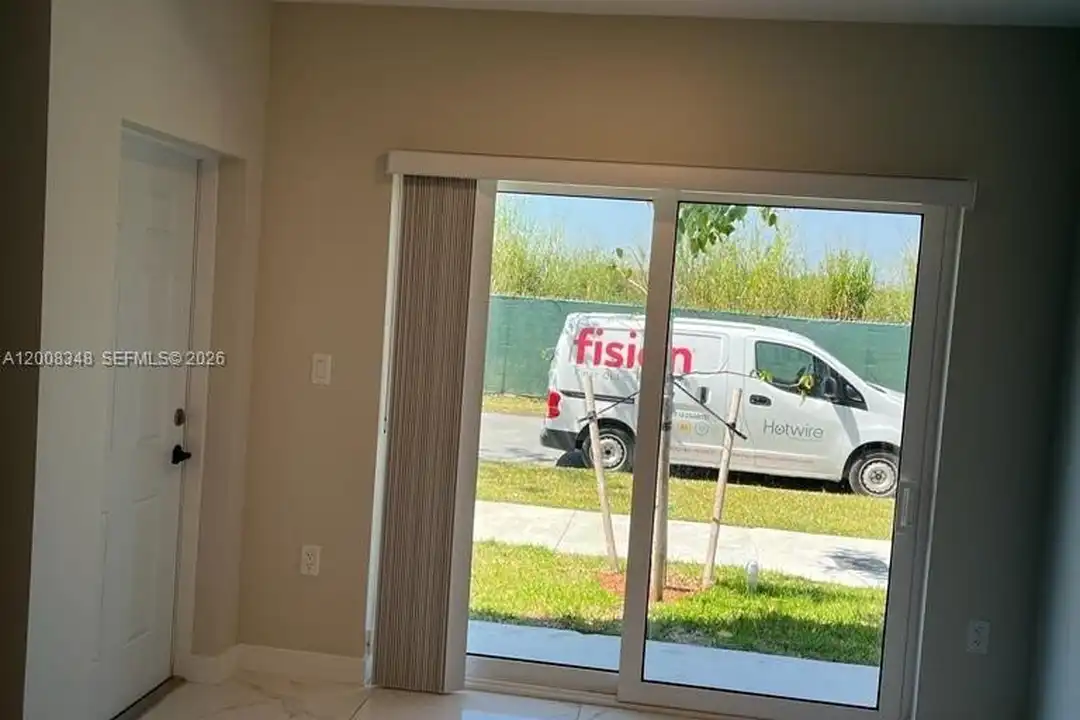 Apartment in Naranja - View 3