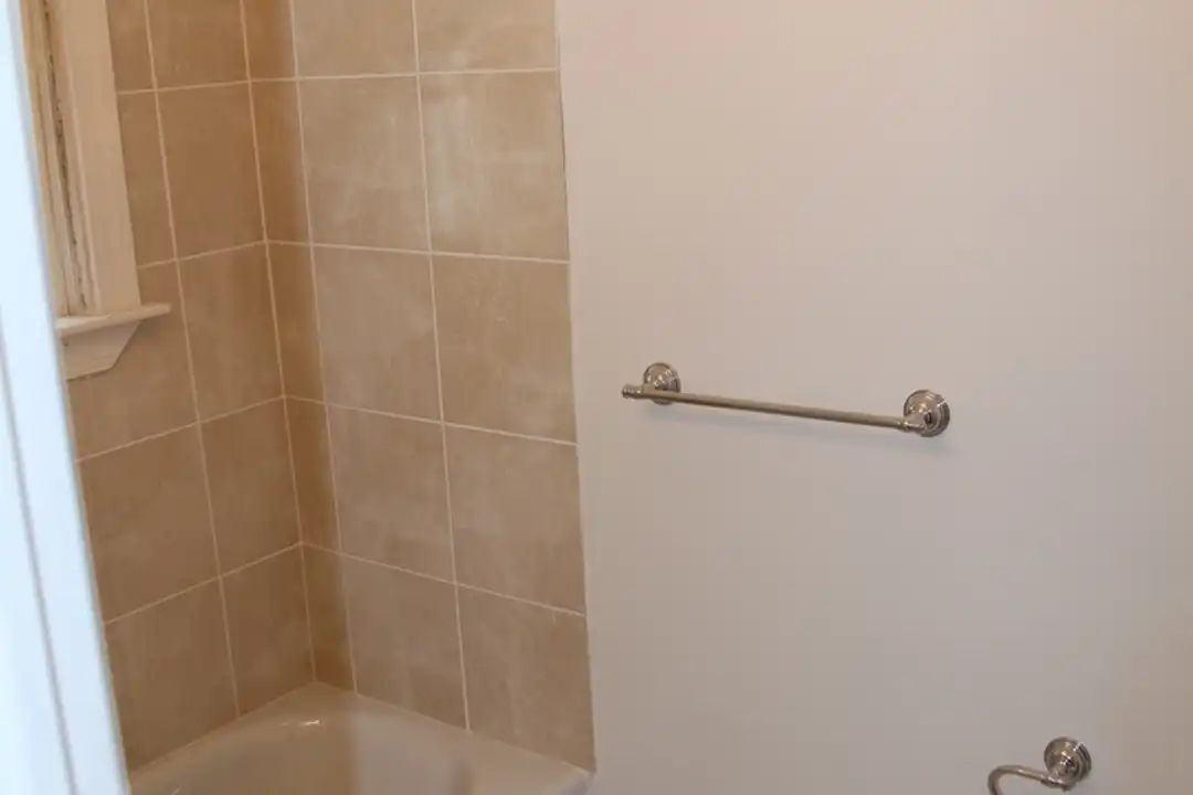 2033 E Darby Rd unit 3H - View 6