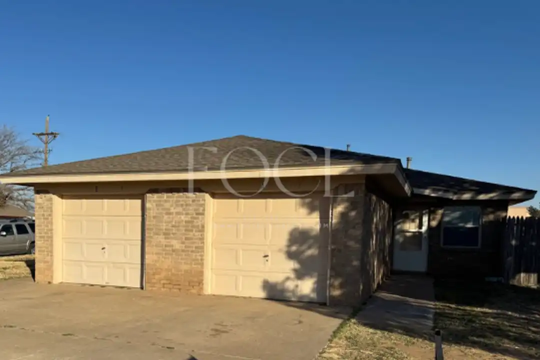 6118 37th St unit 6118-A 37th – photo 1