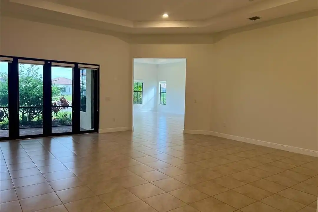 5226 Ferrari Ave - View 3