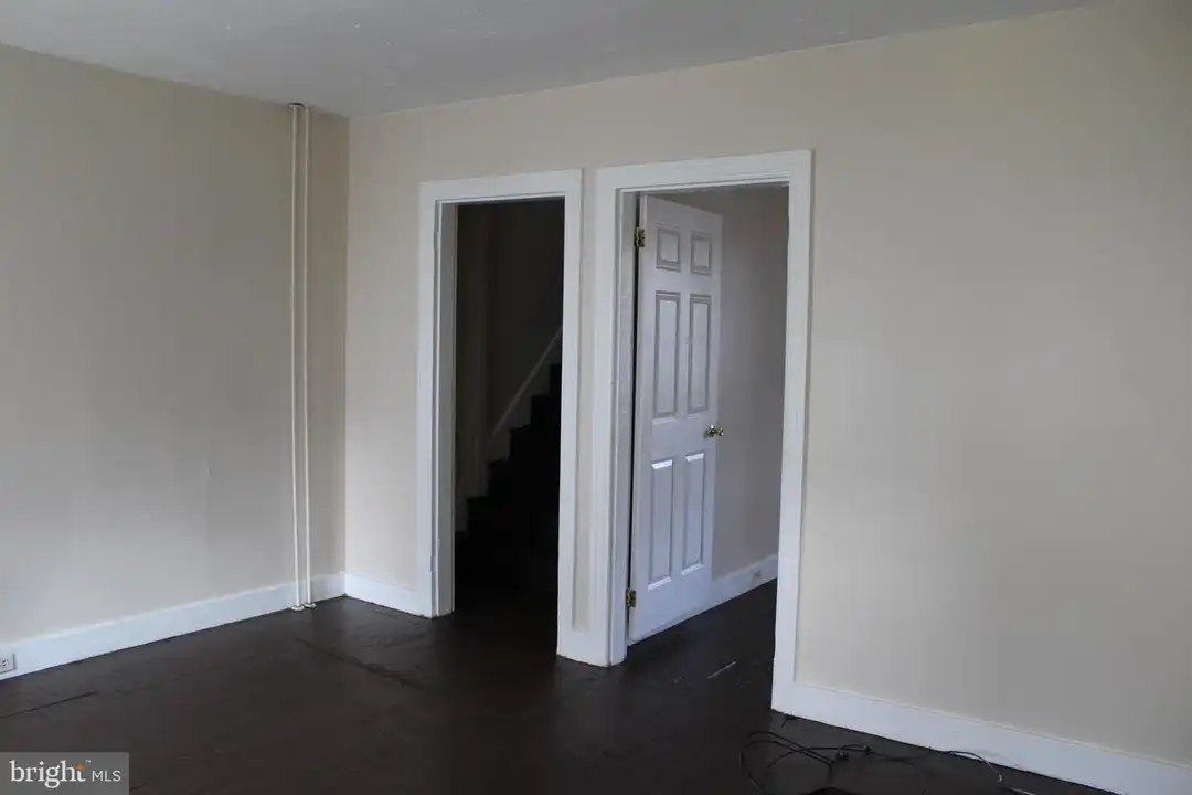 103 W 6th Ave unit 2ND FLOOR - More
