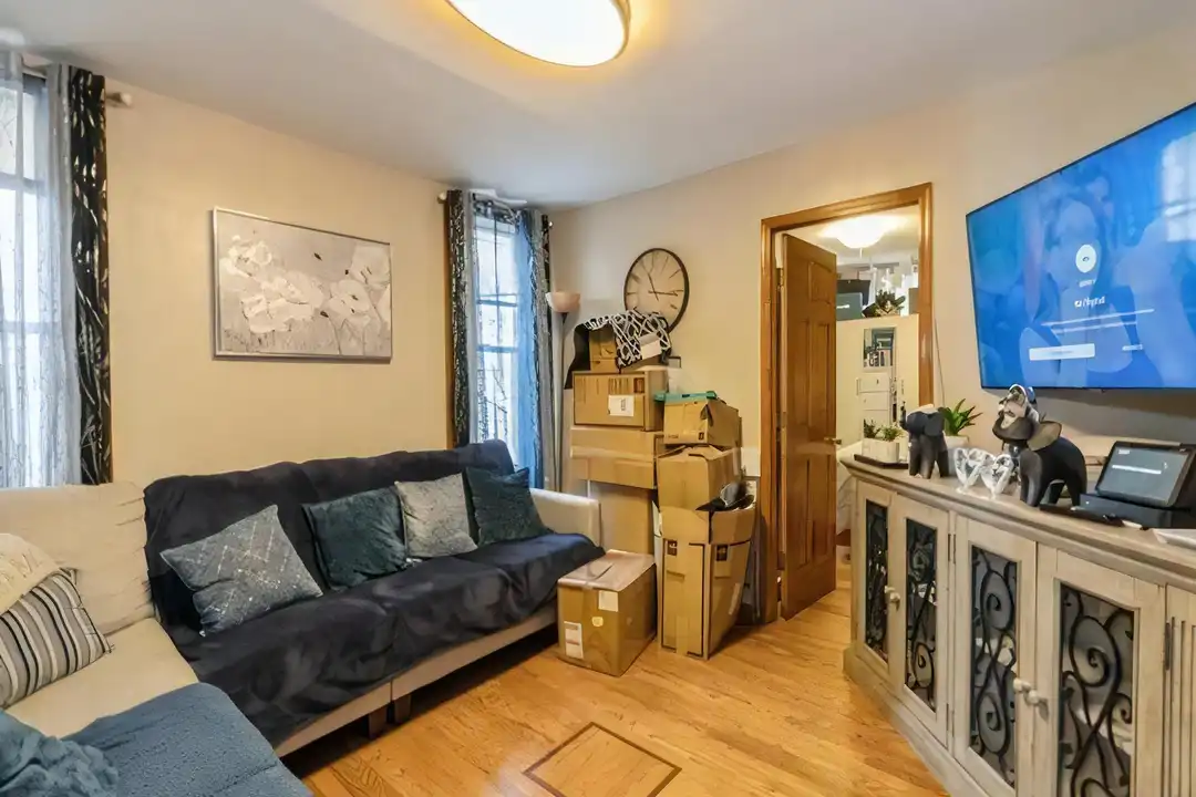 1012 Paterson Plank Rd - View 5