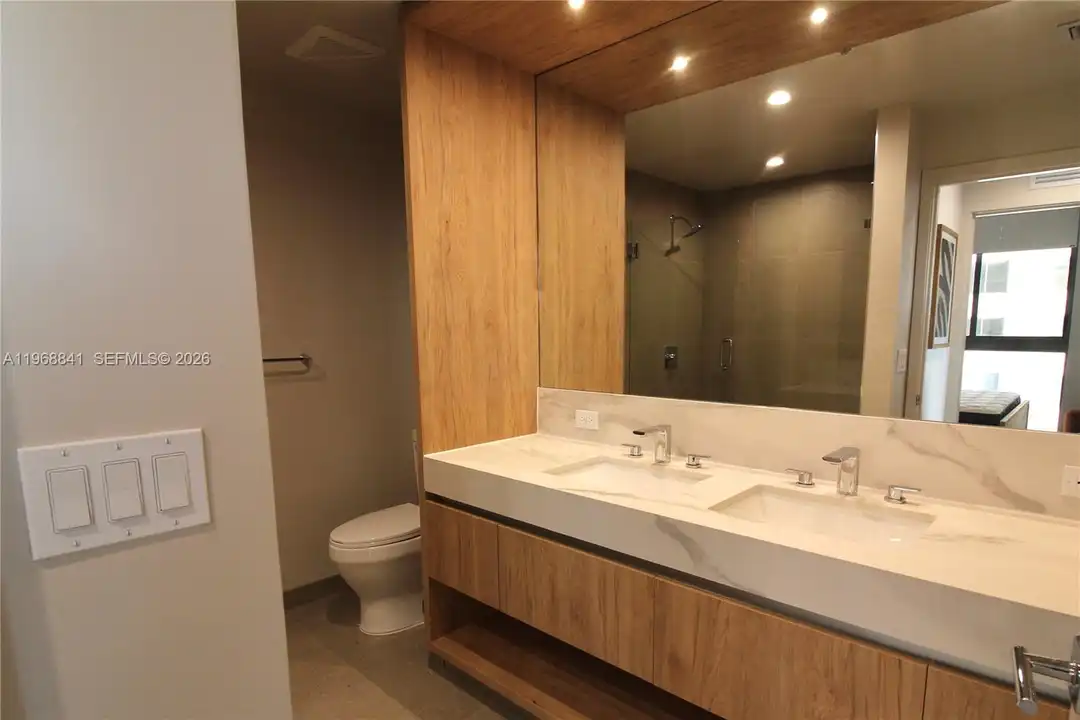 11 NE 6th St unit 2114 – pohled 6