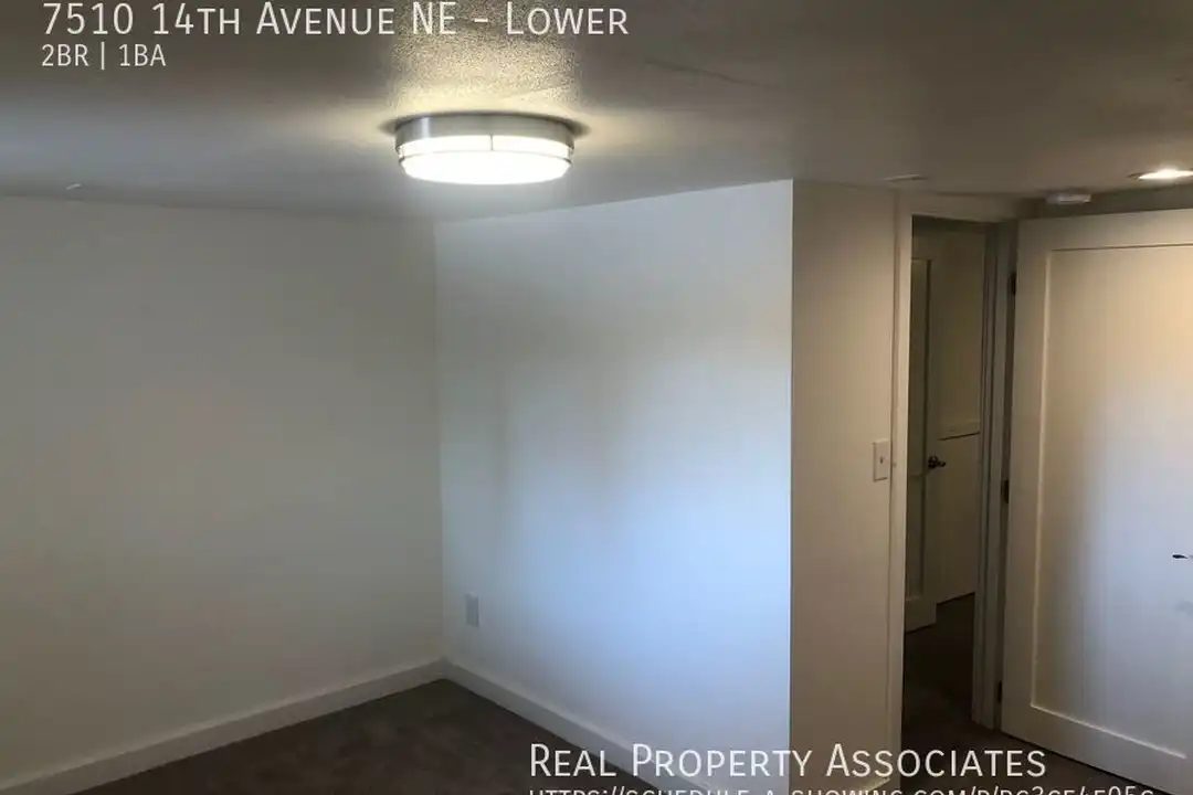 7510 14th Avenue Northeast – pohled 6