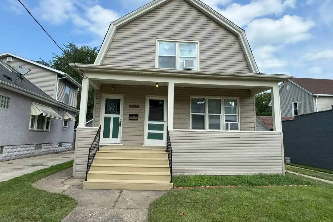 6435 21st Ave – photo 1