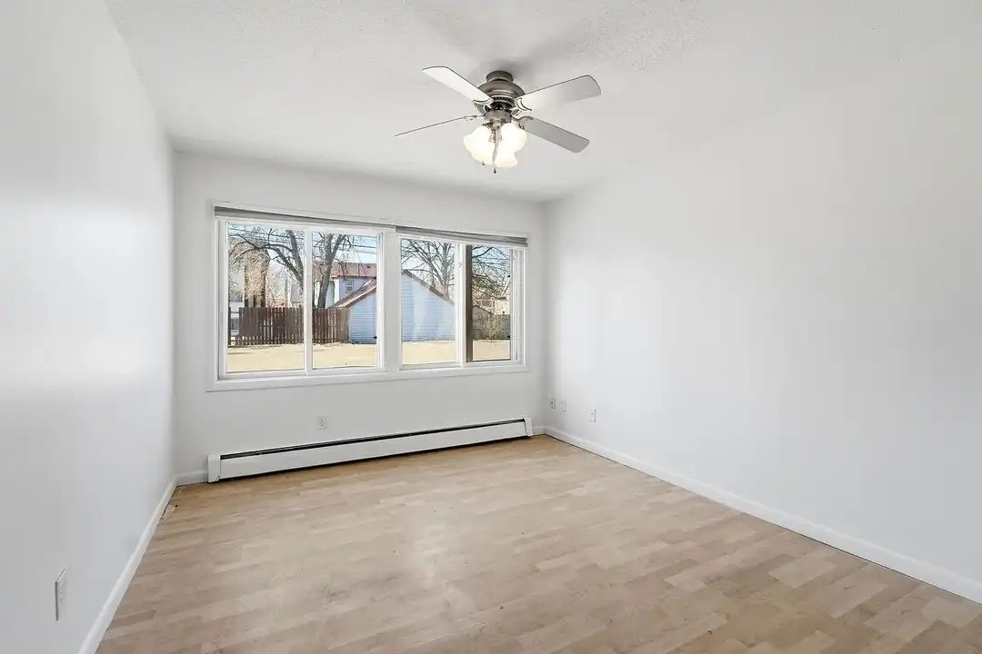 2740 Pleasant Ave – pohled 5