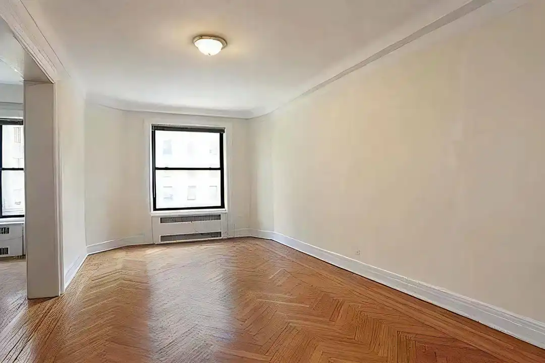 525 West End Ave unit 6B – pohled 2